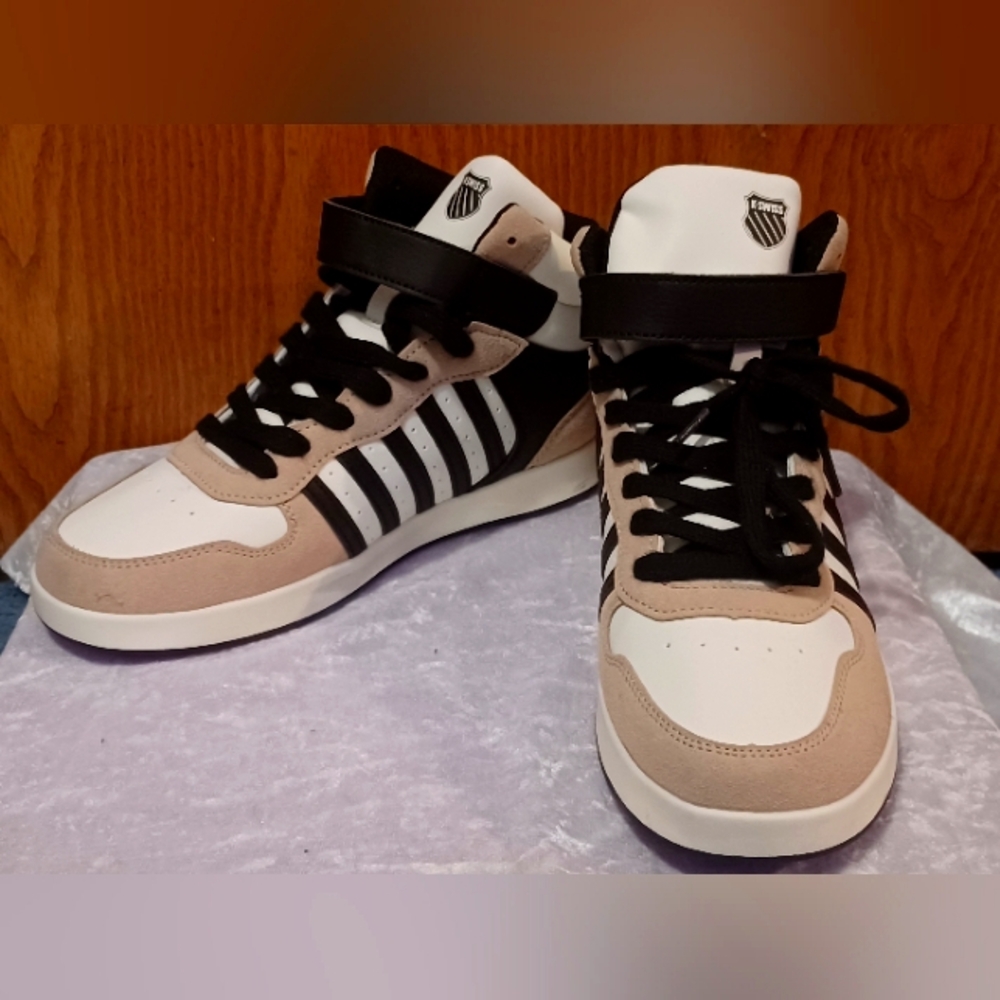 New Mens K-SWISS basketball High Top Sneakers